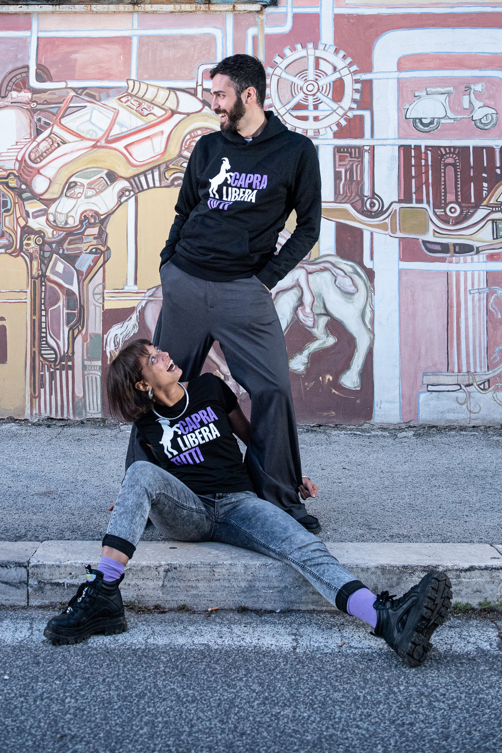 Felpa ufficiale Capra Libera Tutti