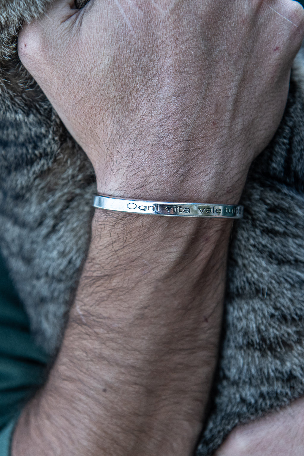 Bracciale Ogni vita vale tutto